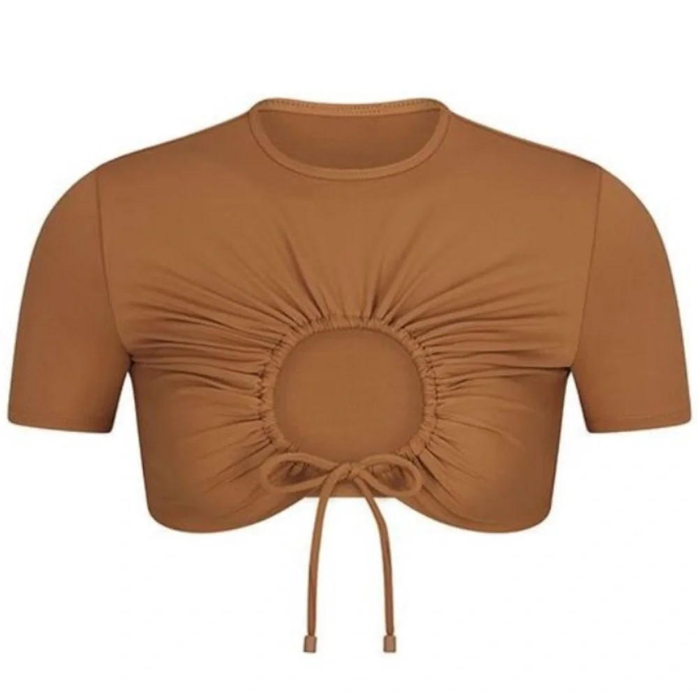 SKIMS SIGNATURE SWIM RUCHED T-SHIRT COLOR ALMOND SIZE 2X
